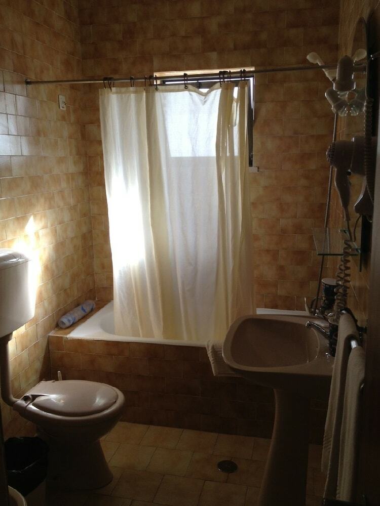Hotel Torre Velha Al