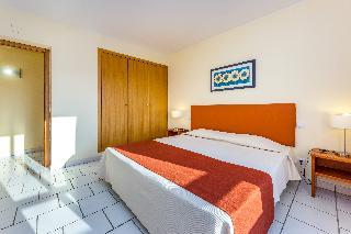 Aparthotel Pateo Village