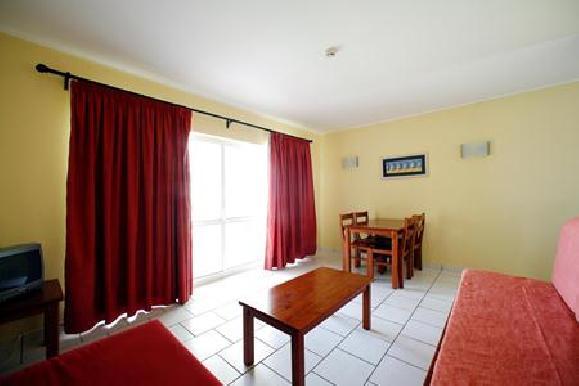 Aparthotel Pateo Village