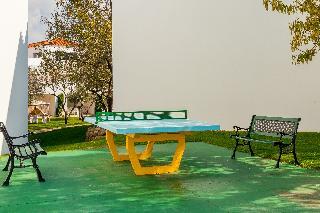 Aparthotel Pateo Village