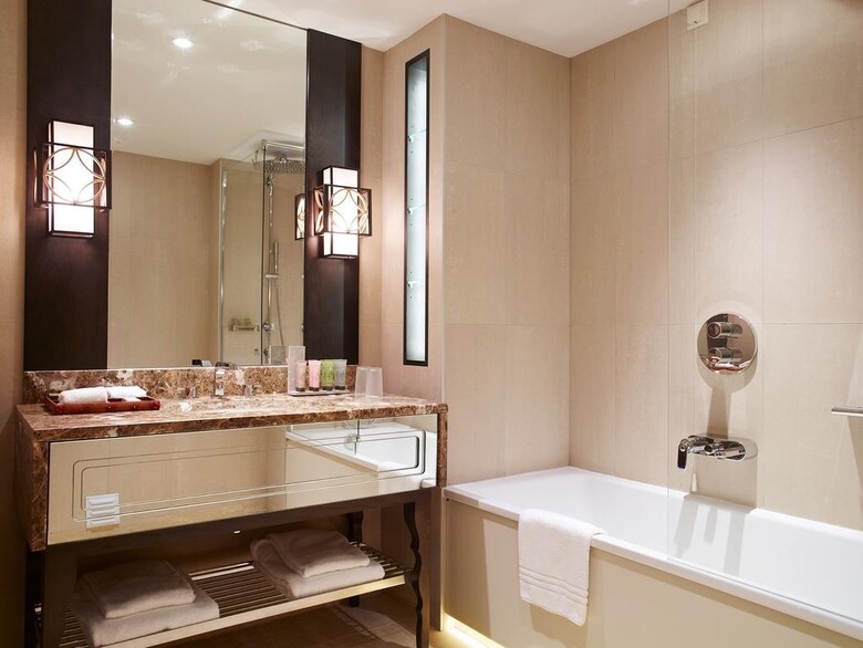 Dona Filipa Hotel