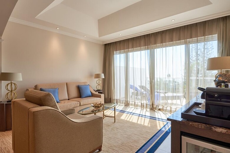Dona Filipa Hotel