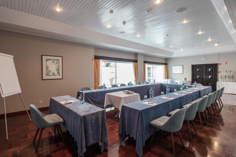 Dona Filipa Hotel