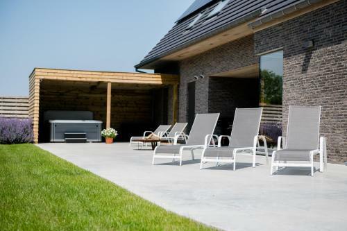 Coq Au Lit: Maison D'�toile