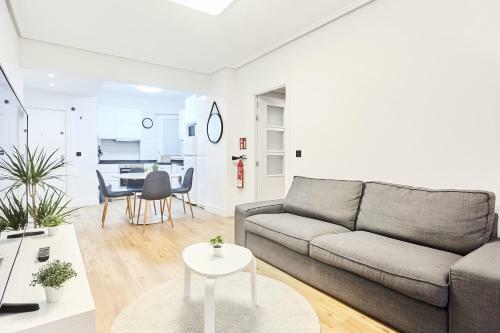 Izpizua Apartment
