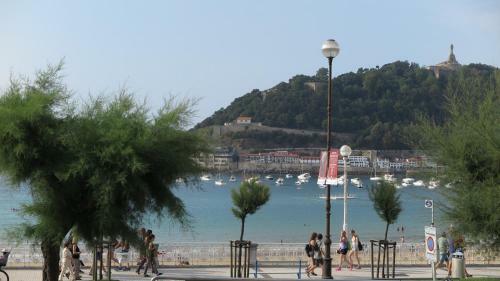 La Concha Beach Zen Seaview Apartment