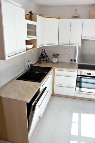 Hostal Vila Apalucha49 ?eladn� - 12 Osob