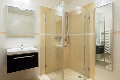 Apartm�ny ?eladn�