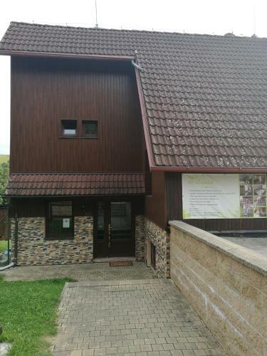 Hostal Penzion Chata U Z�mk?
