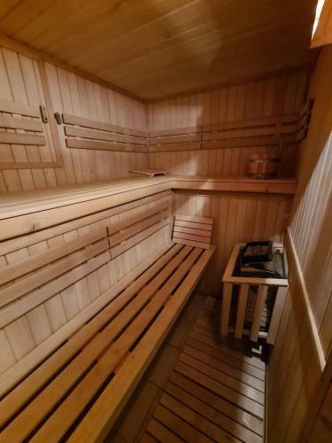 Hostal Penzion Chata U Z�mk?