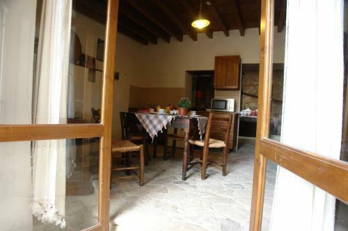 Arkella Cottage By Agroholidays