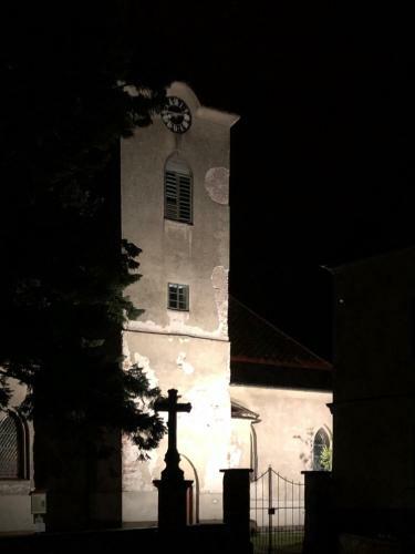 Apartm�n "u N�s Doma" V Chat? Alfa ?ern� D?l