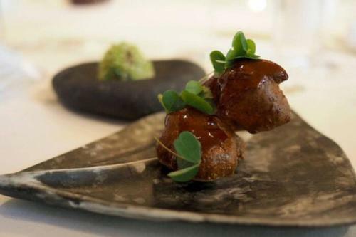 Zurriola Beachfront Luxury Apartment