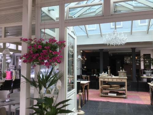 Hotel C�t� Cour
