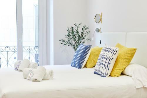 San Martin Apartment By Basque Homes