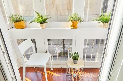 San Martin Apartment By Basque Homes