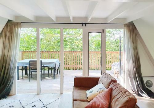 Moderne A-frame Cabin In Ardennen
