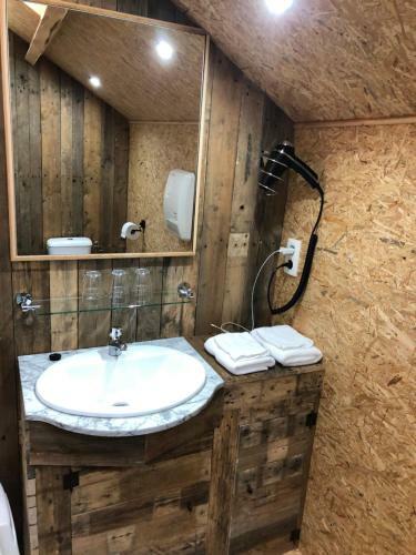 Hostal L� St�le