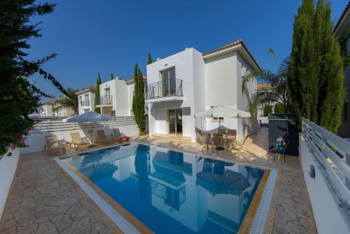 Villa Avocado Palm 23
