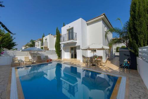 Villa Avocado Palm 23