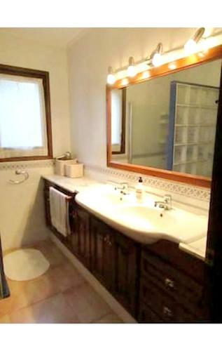 4 Bedrooms Villa With Private Pool And Wifi At Can Carbonell