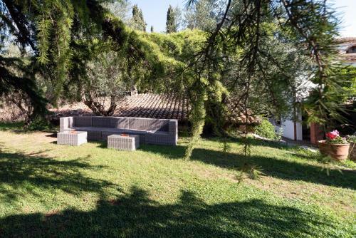 Agroturismo Mas�a Can Manent Del Bosc S XVIII