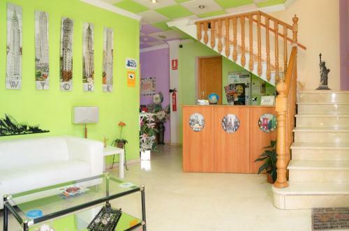 Hostal Apolo Trece