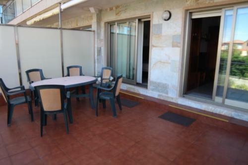 Apartamento En Agui�o Playa