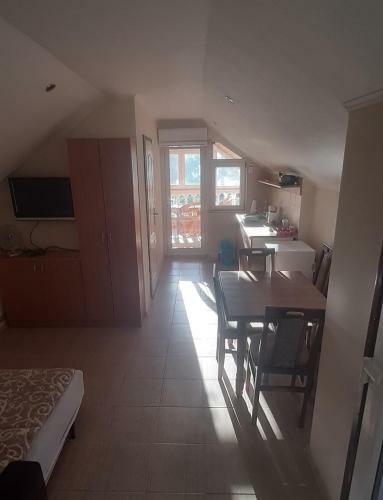 Hostal Aleksandar Vila Br