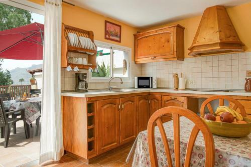 Holiday Cottage Santa Luc�a