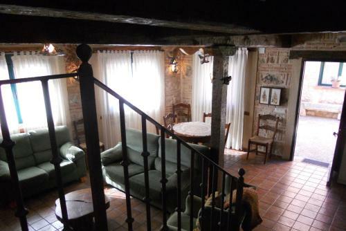 Las Casas De Yag�e, Ayll�n