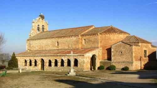 Las Casas De Yag�e, Ayll�n