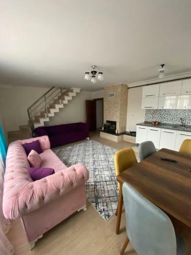 Assortie Luxury Apartments