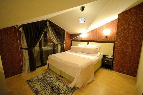 Velena Hotel