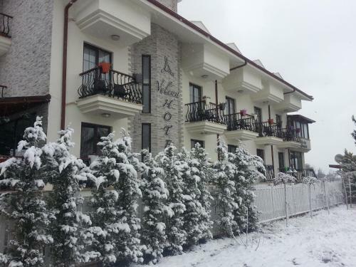 Velena Hotel