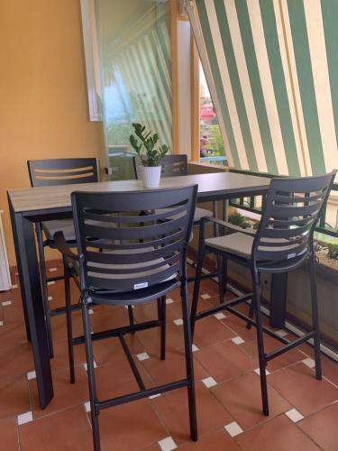 Apartamento Vista Mar Azul Elegante Y Acogedor