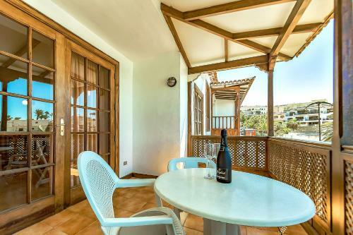 Spectacular Views First Line 2 Bedrooms Apartment