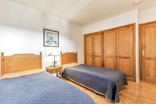 Spectacular Views First Line 2 Bedrooms Apartment