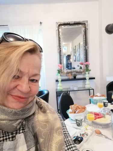 Bed & Breakfast Pension Art Galerie