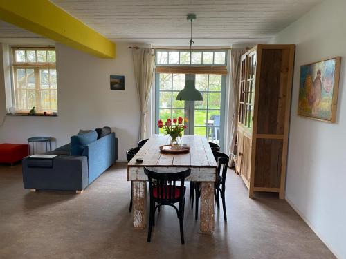 Apartamento De Windroos | Atelier Aan Zee