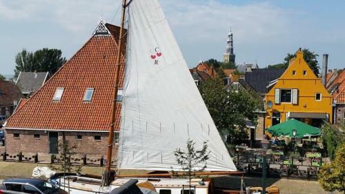Hotel De Stadsboerderij/ Eetcaf� De Brabander