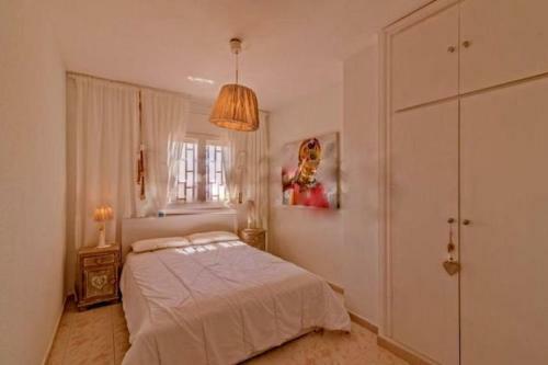Chalet Santa Susana
