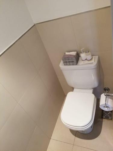 Apartamento Departamento Moderno Con Cochera En Lomas de Zamora