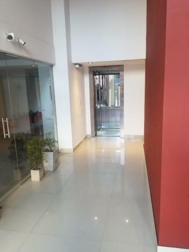 Apartamento Departamento Moderno Con Cochera En Lomas de Zamora