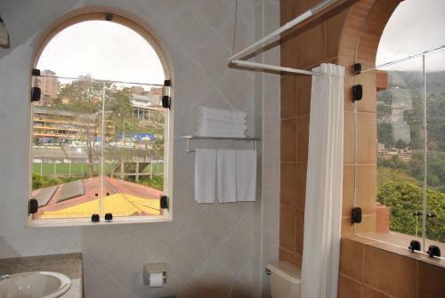 Hotel Gloria Coroico
