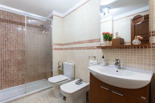 Home2book Spacious Classic Design Apartment Center