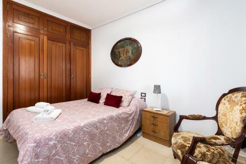 Home2book Spacious Classic Design Apartment Center