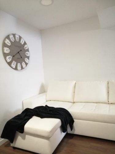 Bioma Modern & Minimalist Apartment