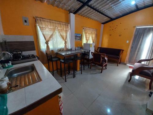 Agradable Propiedad En Patate