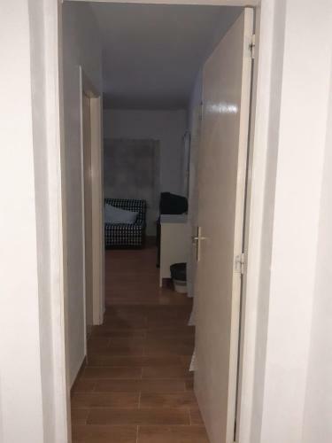 Habitaci�n C�moda Con Ba�o Individual